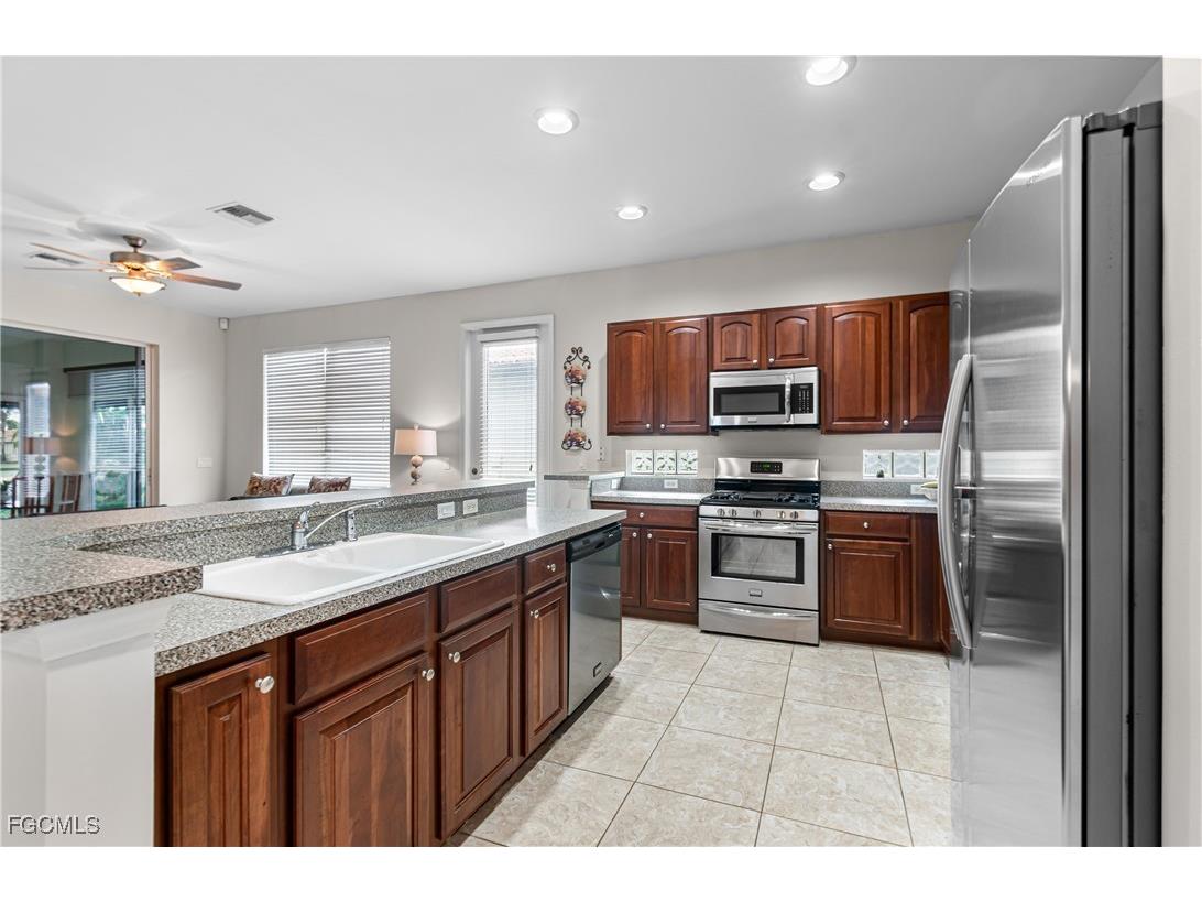 10663 Avila Circle Fort Myers FL 33913 2026002632 image6