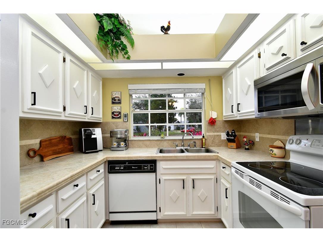 10670 Talmadge Court Lehigh Acres FL 33936 2025008471 image5