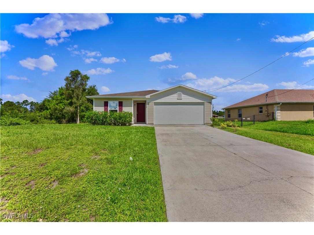 1068 Halby Avenue S Lehigh Acres FL 33974 224074343 image1