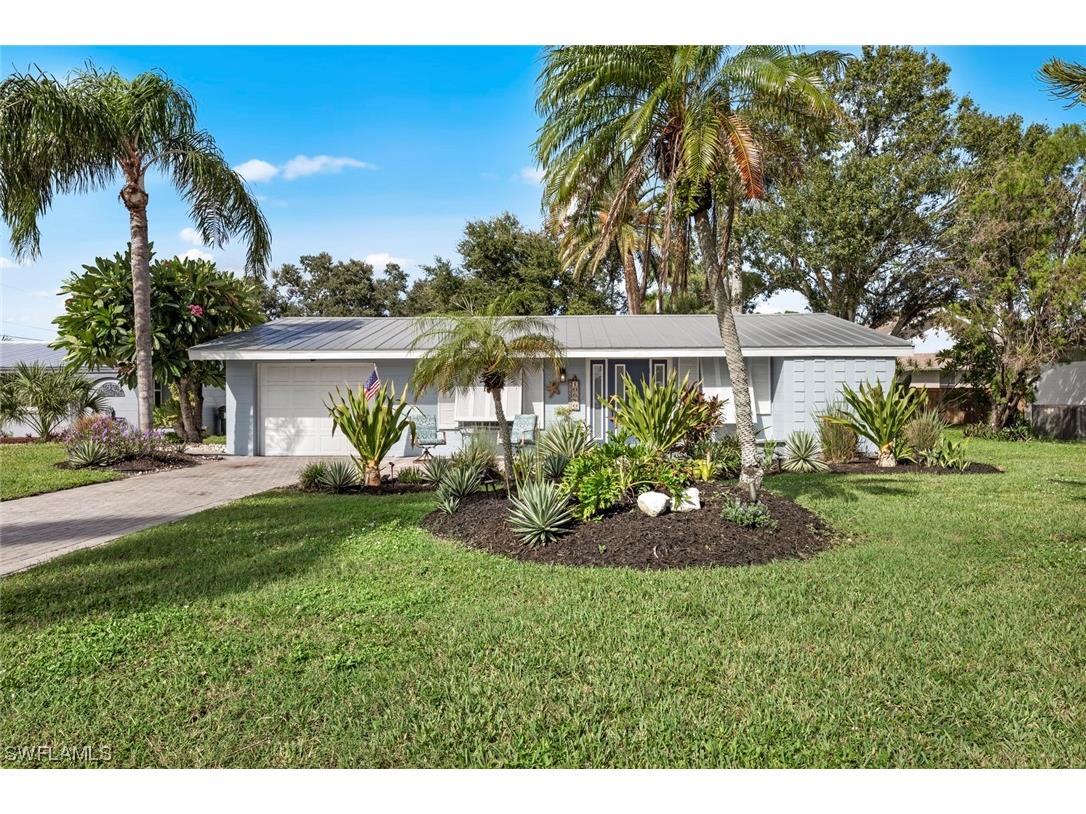 10680 Mcgregor Boulevard Fort Myers FL 33919 223071233 image1