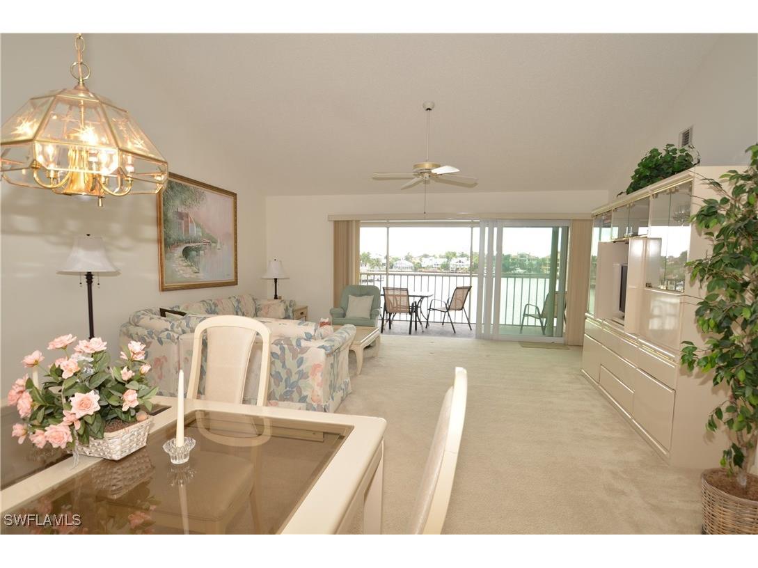 10682 Gulfshore Drive #304 C Naples FL 34108 225052289 image4