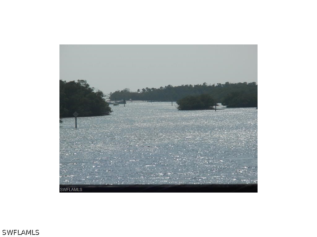 10682 Gulfshore Drive #304 C Naples FL 34108 226020082 image16
