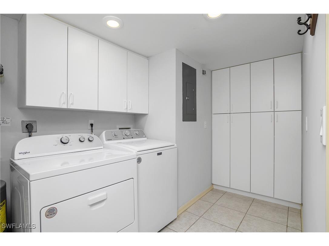 10682 Gulf Shore Drive #C102 Naples FL 34108 225072154 image26