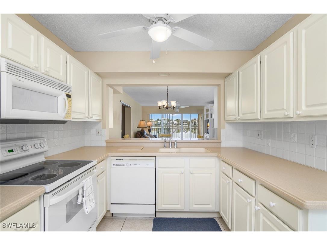 10682 Gulf Shore Drive #C102 Naples FL 34108 225072154 image8