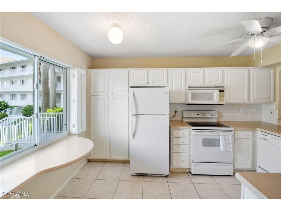 10682 Gulf Shore Drive #C102 Naples FL 34108 225072154 image9