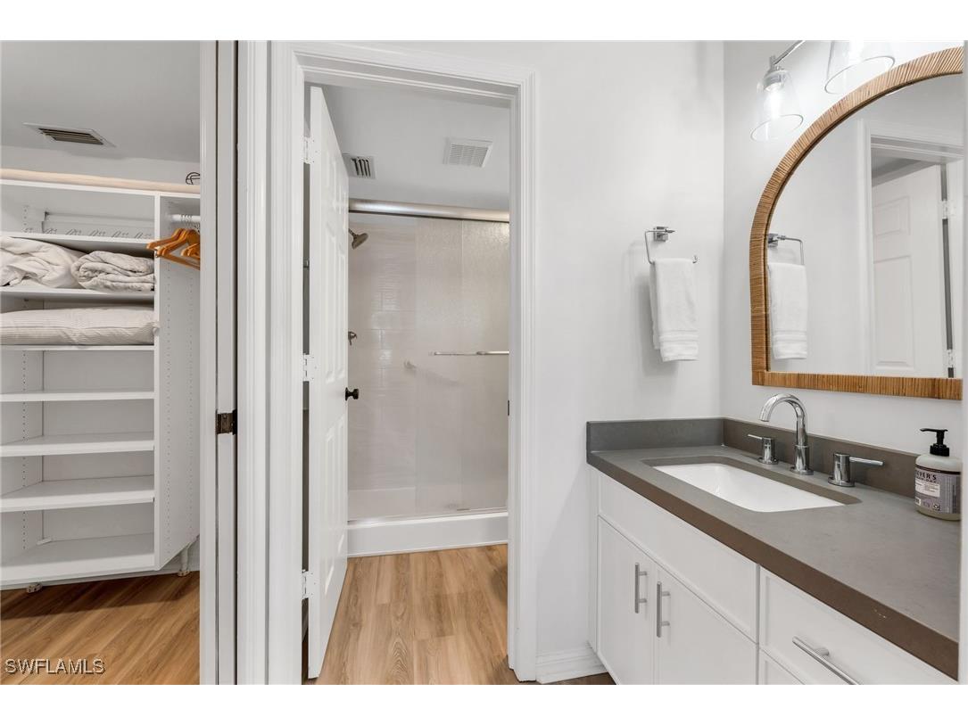 10682 Gulf Shore Drive #205 Naples FL 34108 225069917 image14