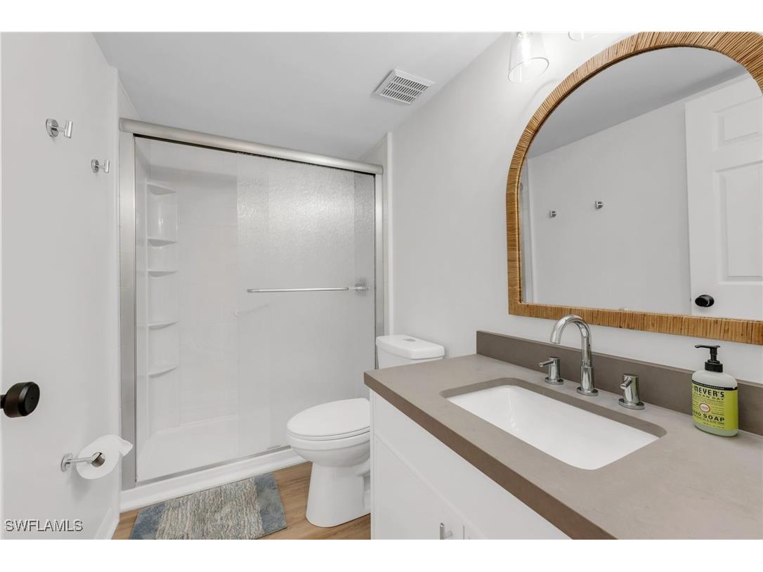 10682 Gulf Shore Drive #205 Naples FL 34108 225069917 image16