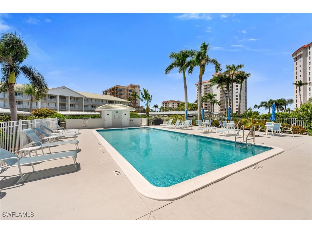 10682 Gulf Shore Drive #205 Naples FL 34108 225069917 image19