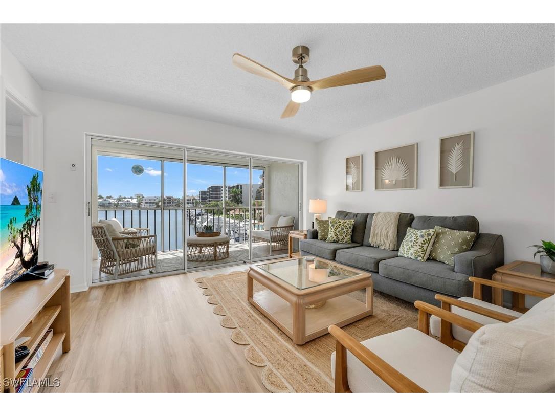 10682 Gulf Shore Drive #205 Naples FL 34108 225069917 image4