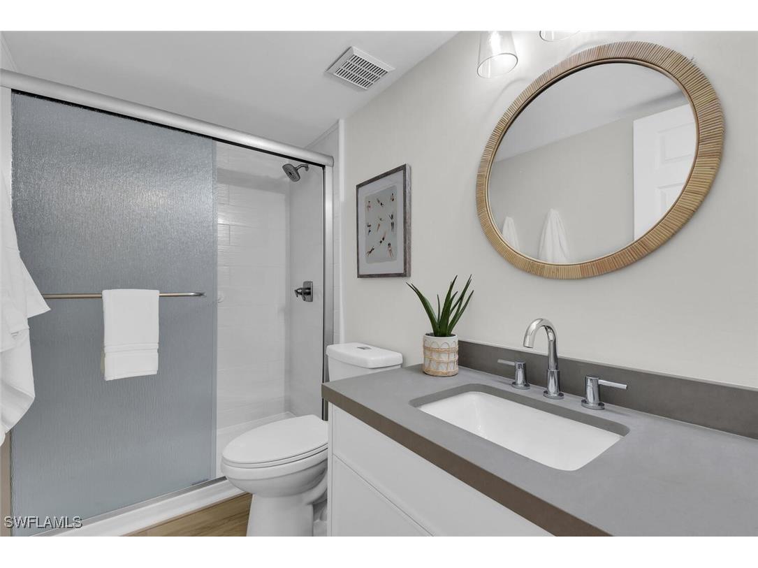 10682 Gulf Shore Drive #C205 Naples FL 34108 225080651 image22