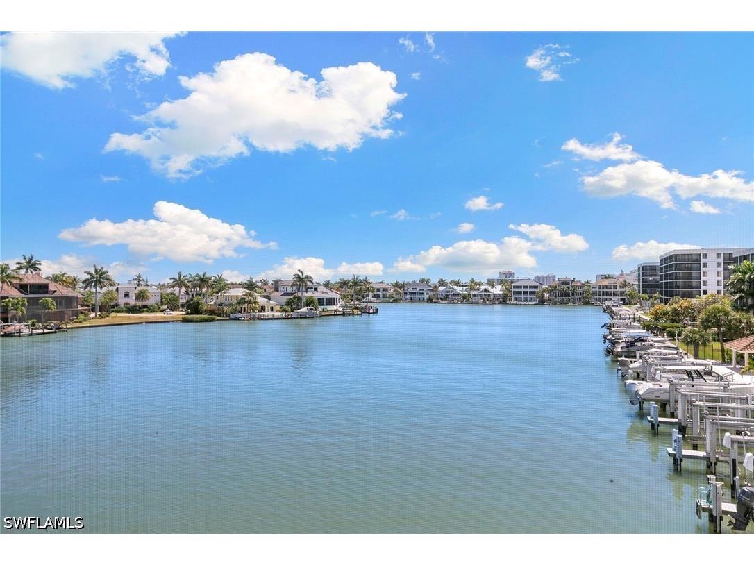 10682 Gulf Shore Drive #C305 Naples FL 34108 226010521 image1