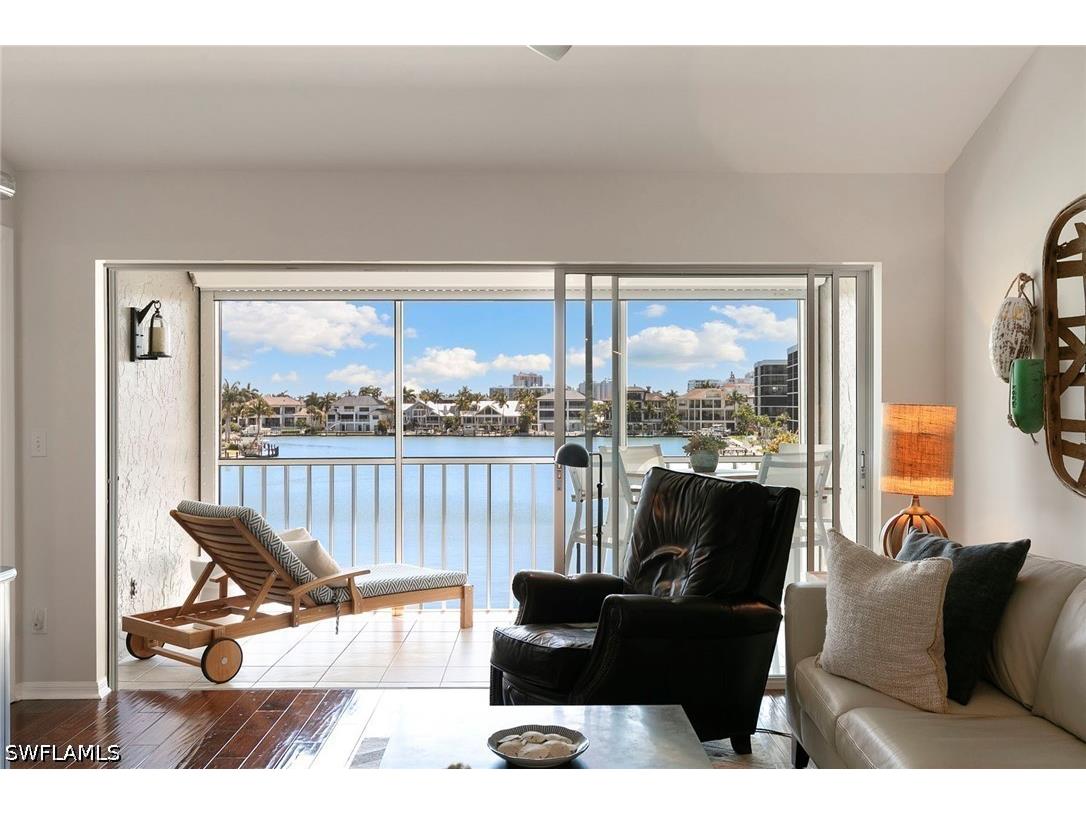 10682 Gulf Shore Drive #C305 Naples FL 34108 226010521 image4