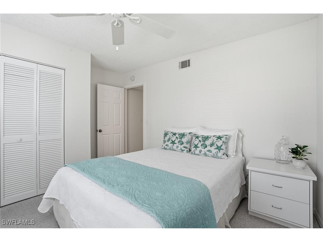 10684 Gulf Shore Drive #106B Naples FL 34108 225079950 image27