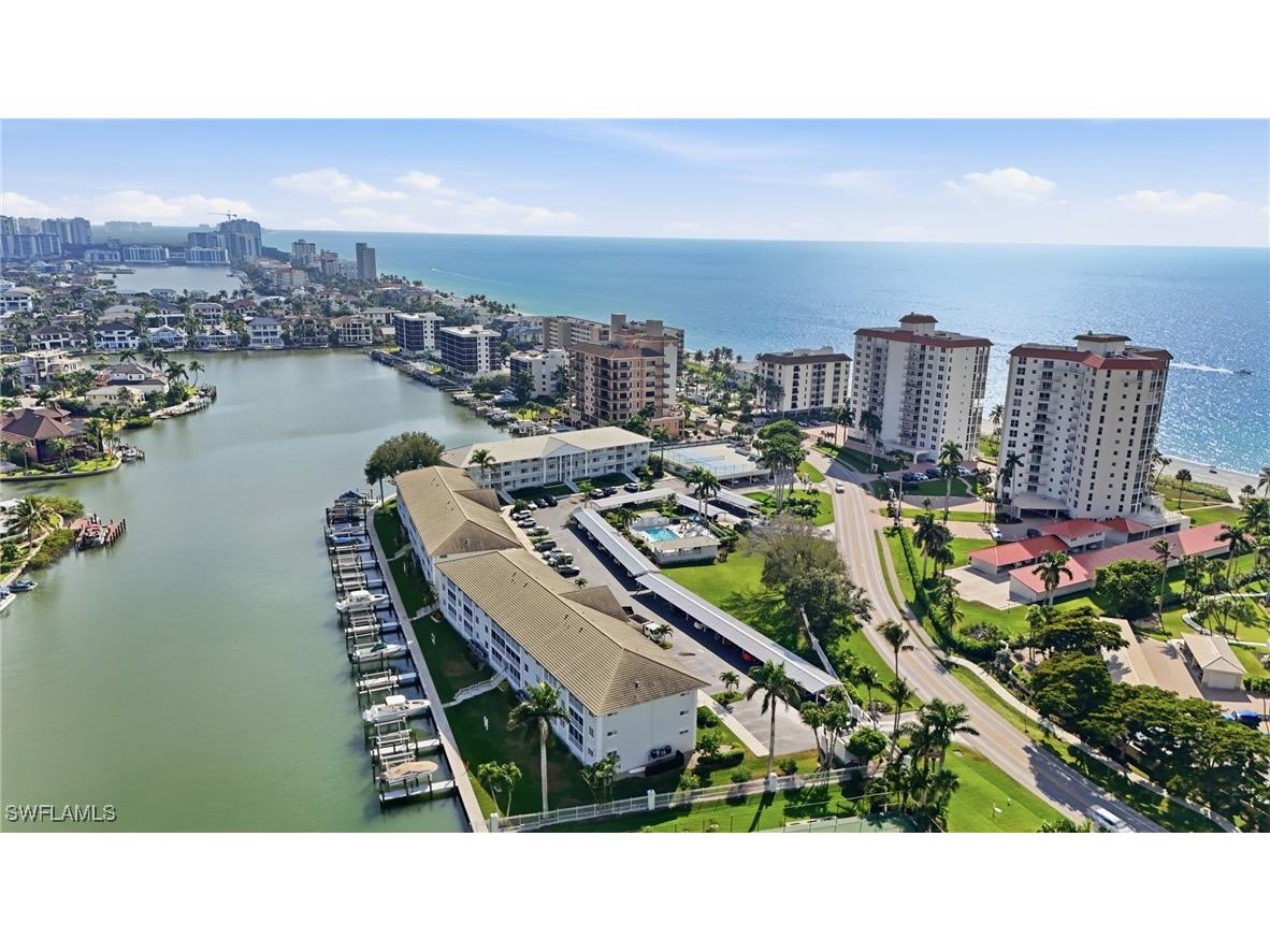 10684 Gulf Shore Drive #106B Naples FL 34108 225079950 image4