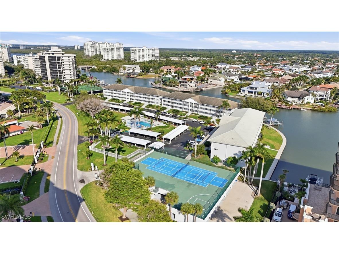 10684 Gulf Shore Drive #106B Naples FL 34108 225079950 image5