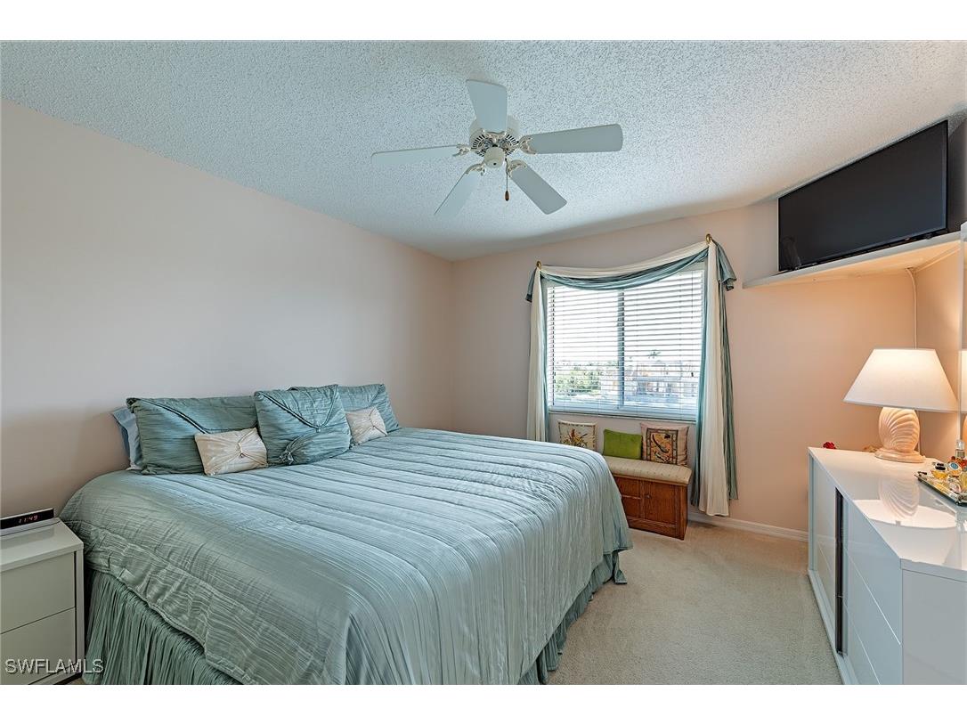 10684 Gulf Shore Drive #B-305 Naples FL 34108 225060648 image6