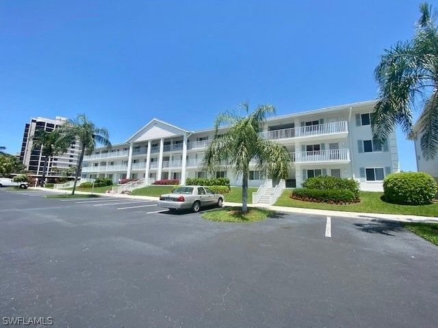 10686 Gulfshore Drive #304 A Naples FL 34108 222067779 image1