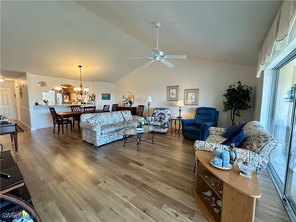 10686 Gulfshore Drive #304 A Naples FL 34108 225057968 image8