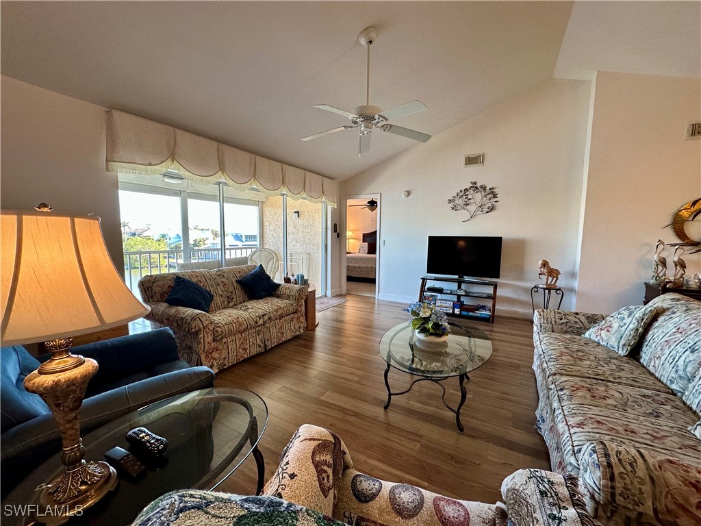 10686 Gulfshore Drive #304 A Naples FL 34108 225057968 image9