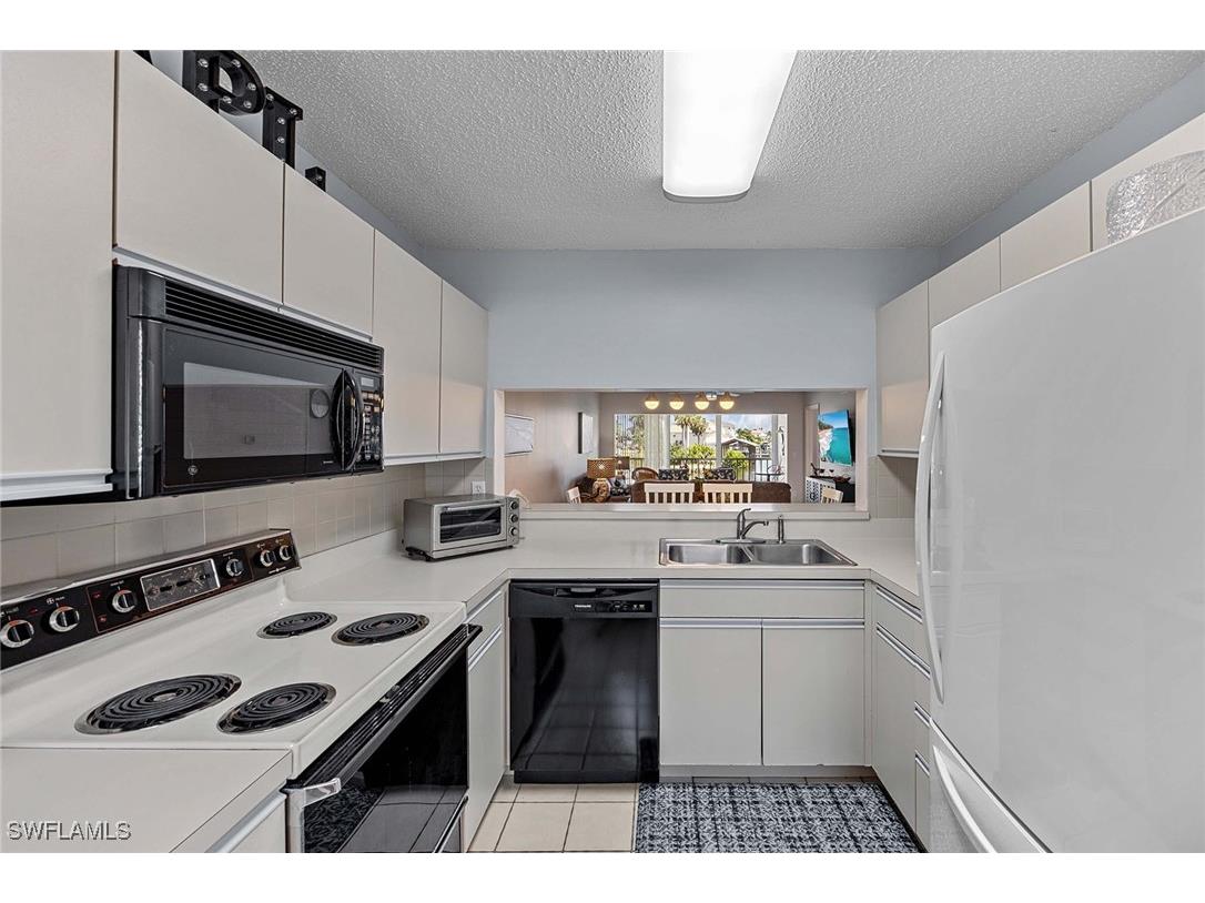 10686 Gulf Shore Drive #A-104 Naples FL 34108 225073752 image12