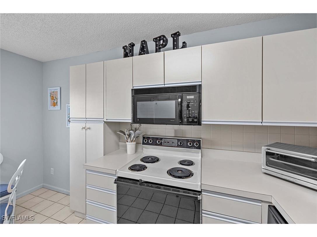 10686 Gulf Shore Drive #A-104 Naples FL 34108 225073752 image13