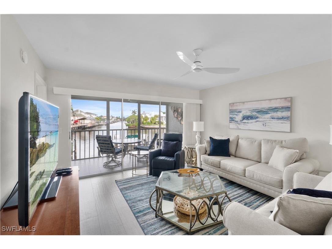 10686 Gulf Shore Drive #A105 Naples FL 34108 225069500 image1