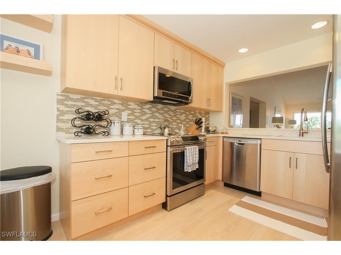 10686 Gulf Shore Drive #A302 Naples FL 34108 225072146 image4