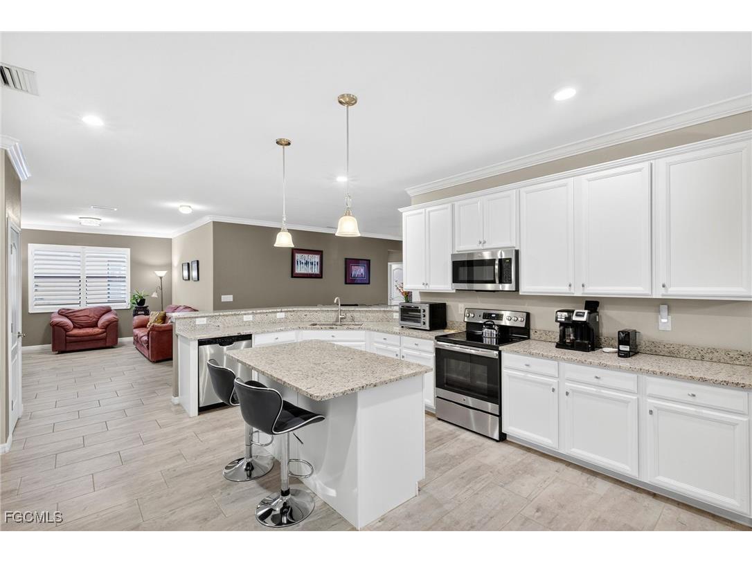 10686 Prato Drive Fort Myers FL 33913 2025003183 image13