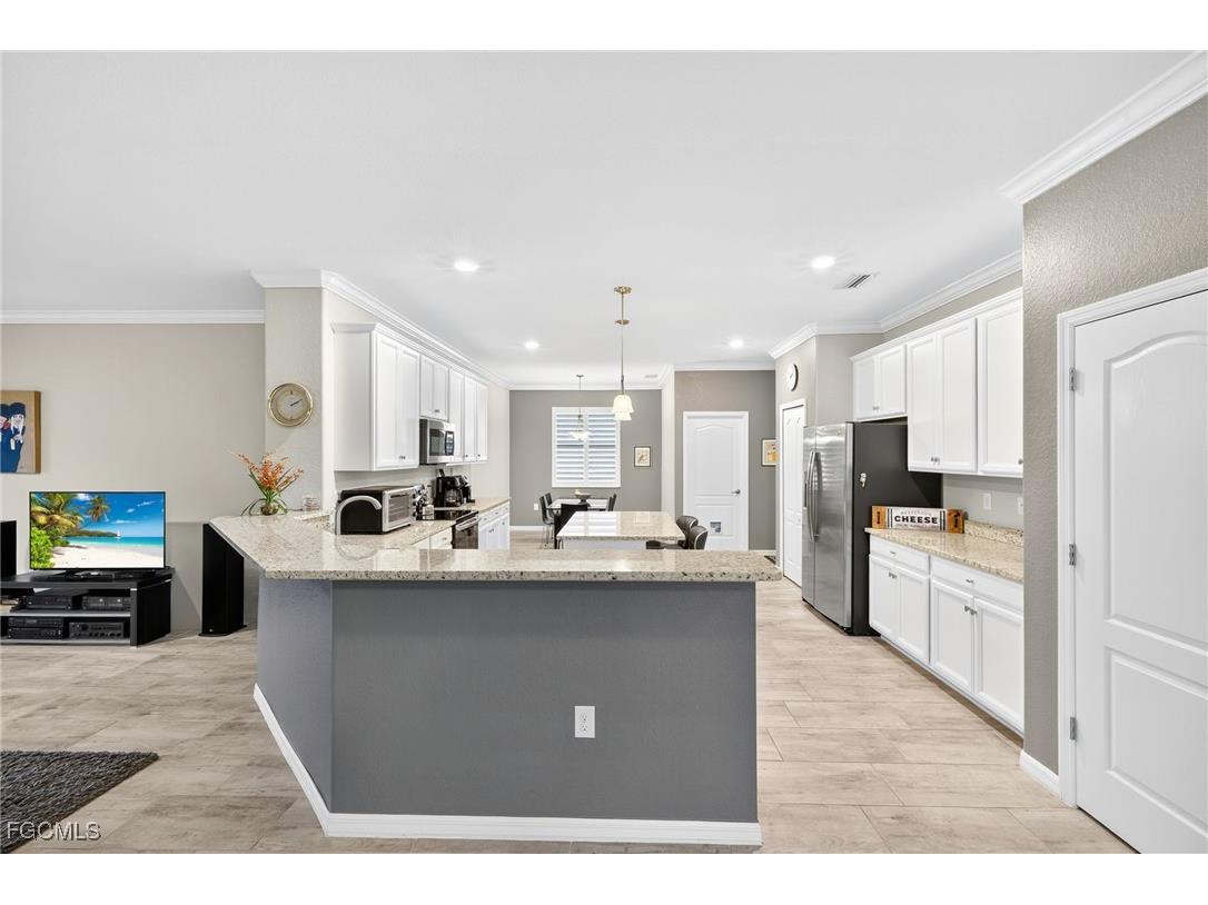 10686 Prato Drive Fort Myers FL 33913 2025003183 image14