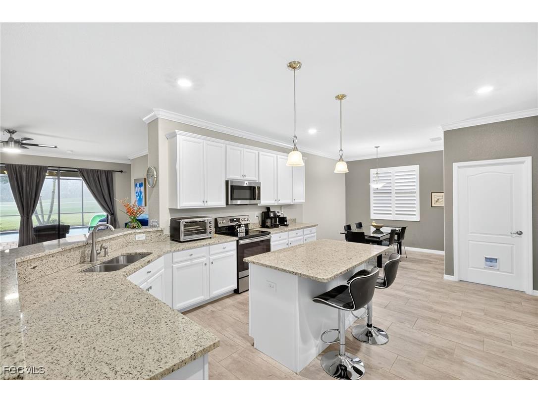 10686 Prato Drive Fort Myers FL 33913 2025003183 image16