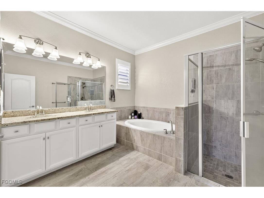 10686 Prato Drive Fort Myers FL 33913 2025003183 image23