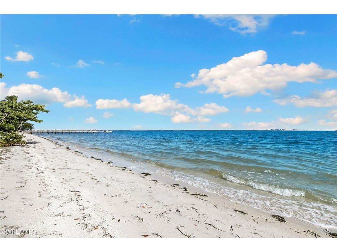 1069 Bird Lane Sanibel FL 33957 225063700 image27