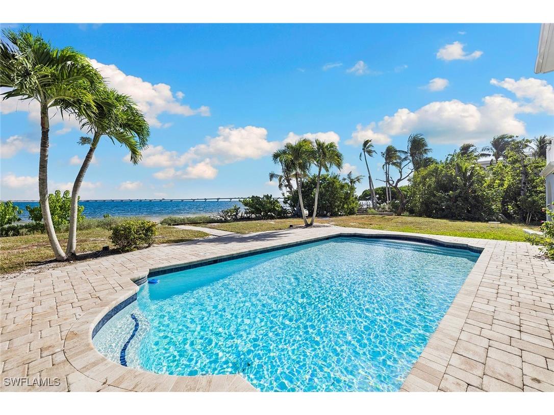 1069 Bird Lane Sanibel FL 33957 225063700 image30