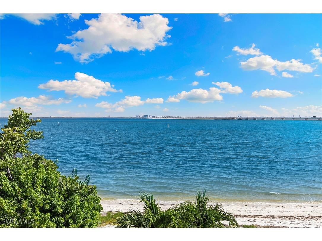 1069 Bird Lane Sanibel FL 33957 225063700 image38