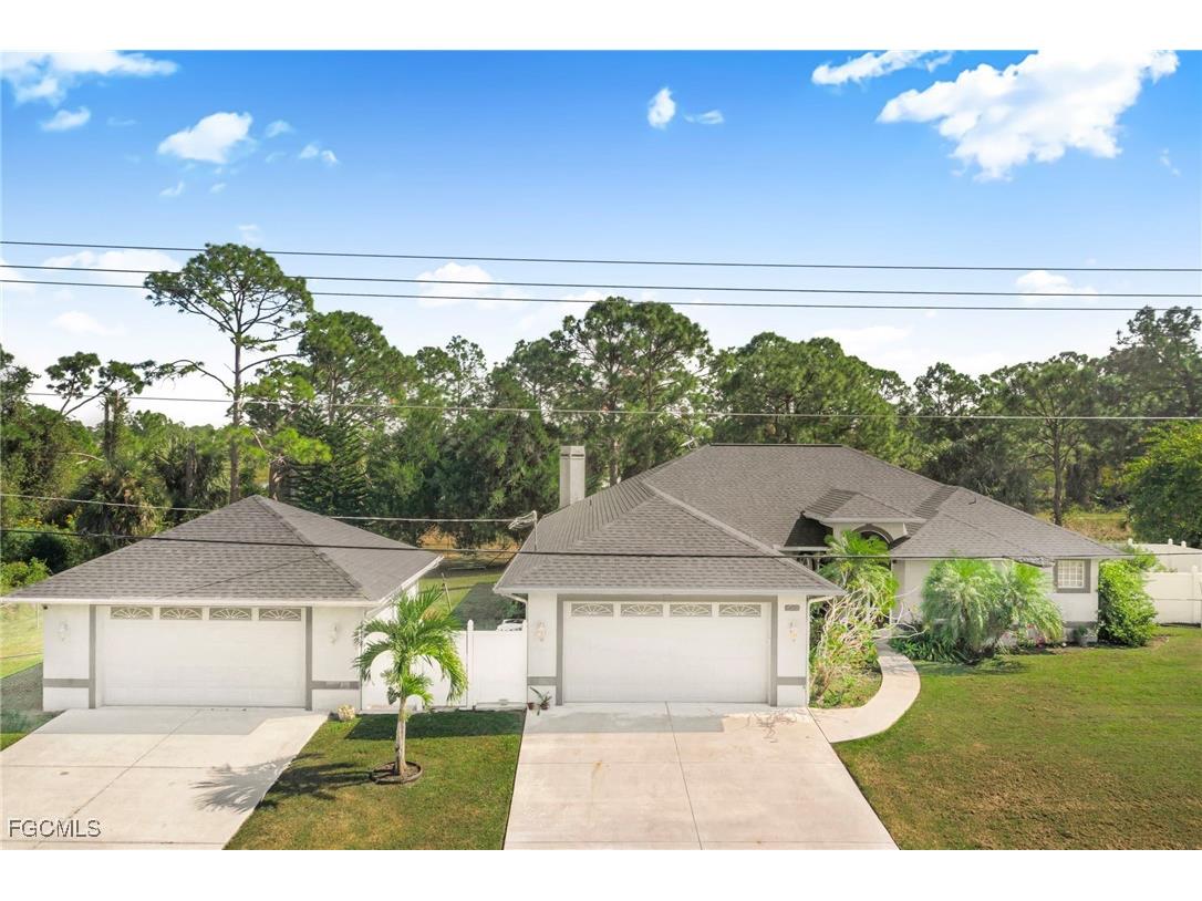 1069 Joponica Avenue S Lehigh Acres FL 33974 2025020192 image1