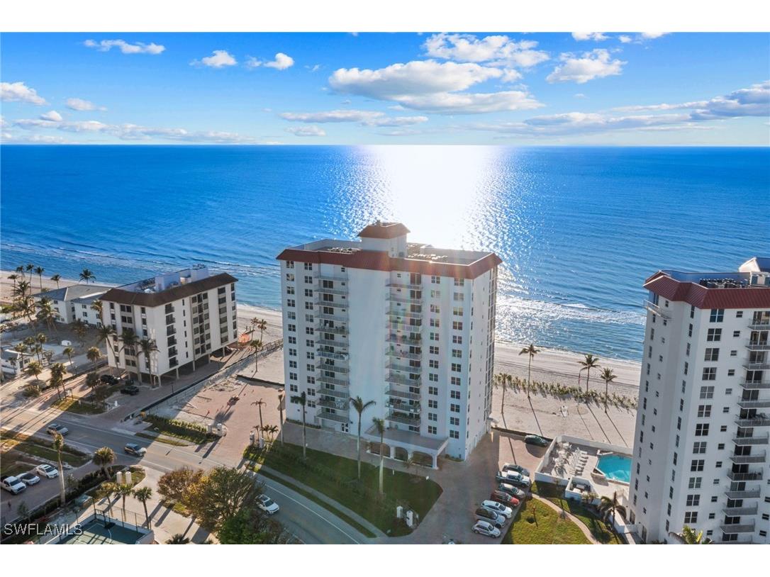 10691 Gulf Shore Drive #1201 Naples FL 34108 224095167 image1