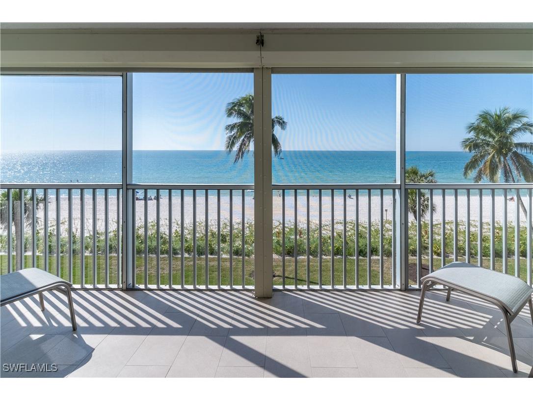 10691 Gulf Shore Drive #400 Naples FL 34108 225080595 image1