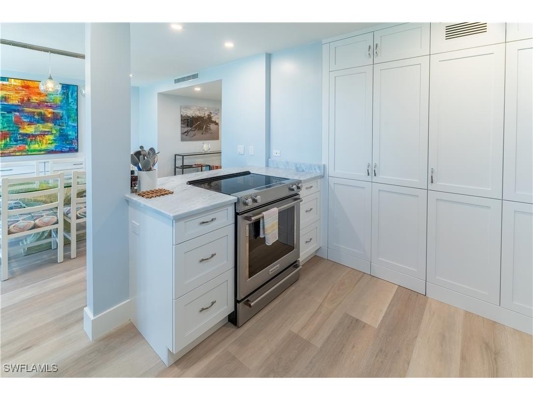 10691 Gulf Shore Drive #400 Naples FL 34108 225080595 image13