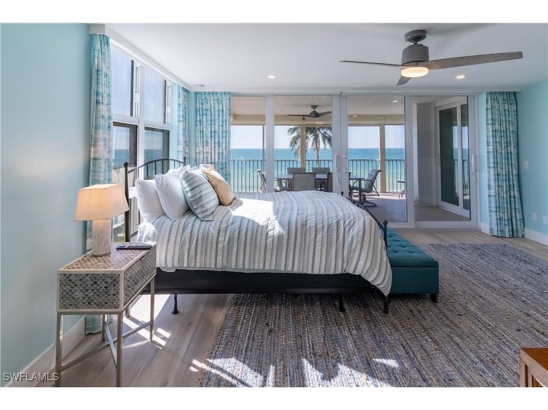 10691 Gulf Shore Drive #400 Naples FL 34108 225080595 image22