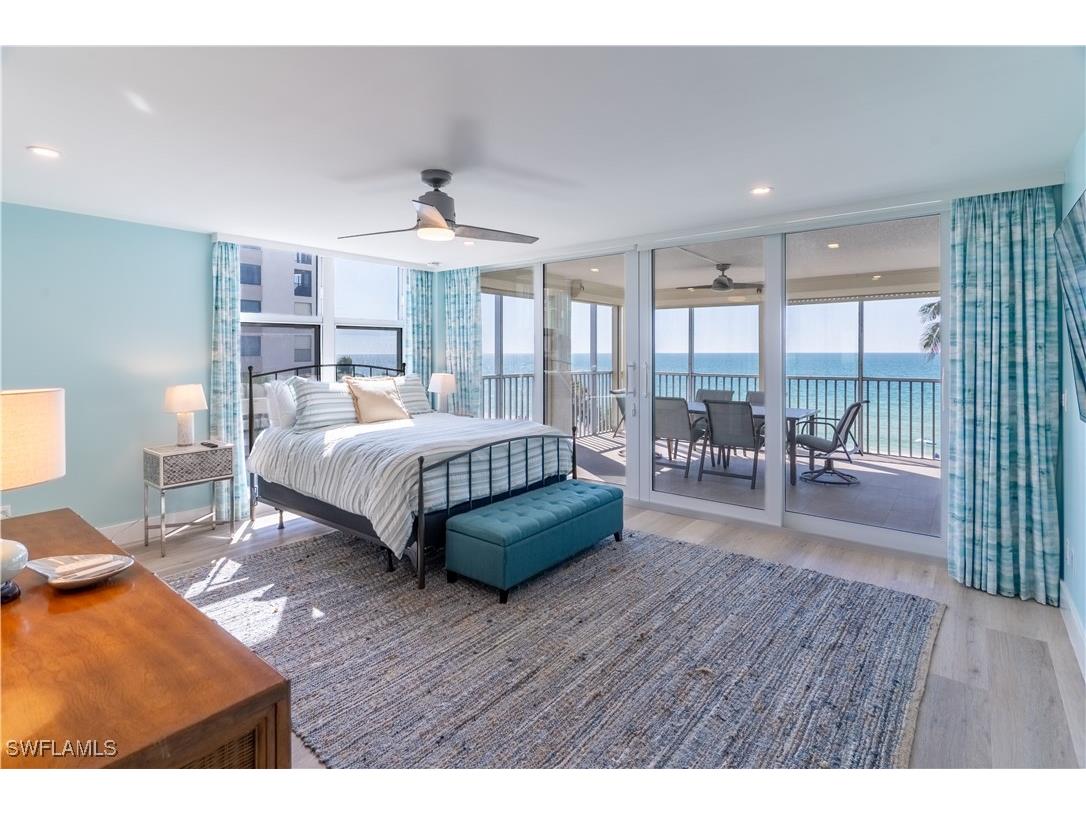 10691 Gulf Shore Drive #400 Naples FL 34108 225080595 image23