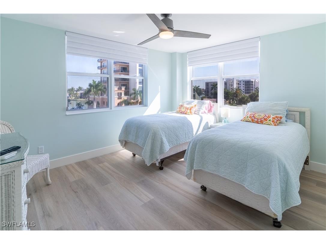 10691 Gulf Shore Drive #400 Naples FL 34108 225080595 image26