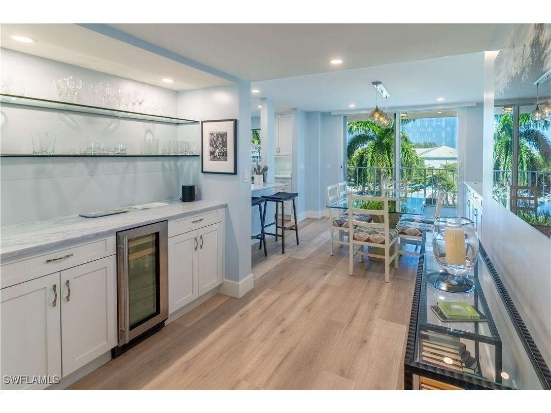 10691 Gulf Shore Drive #400 Naples FL 34108 225080595 image8