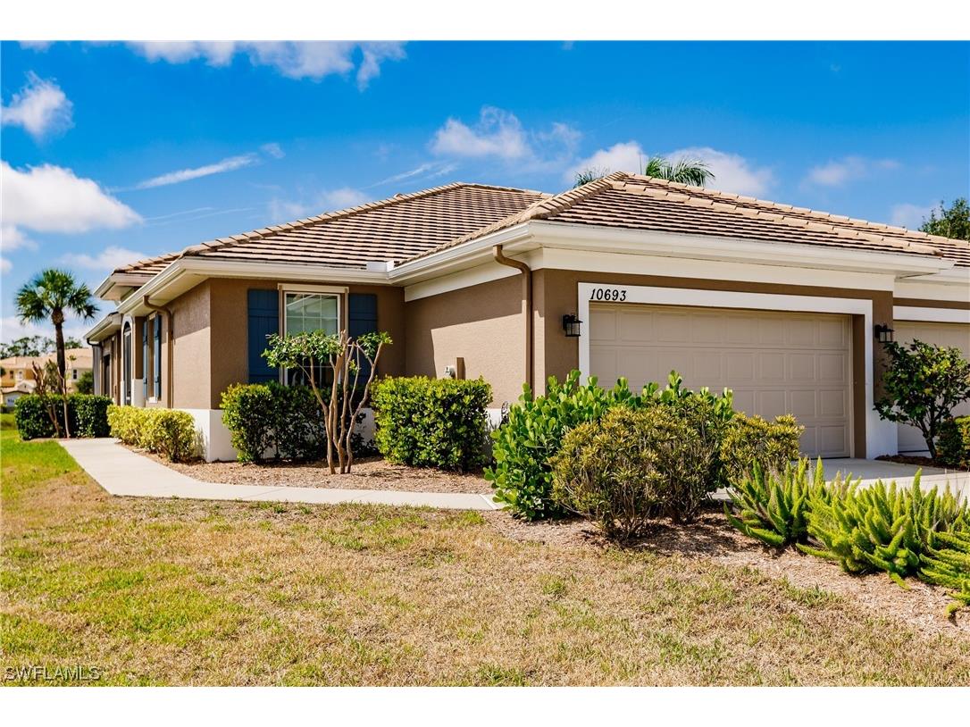 10693 Camarelle Circle Fort Myers FL 33913 223038577 image1