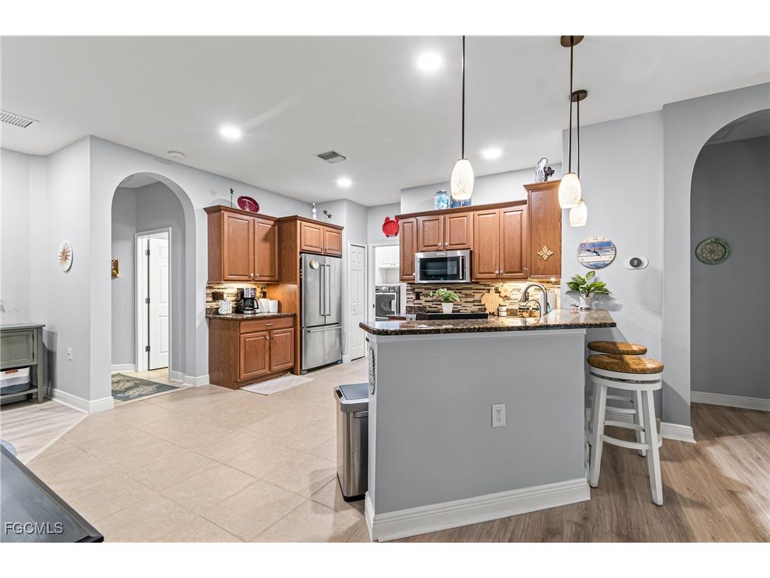 10695 Camarelle Circle Fort Myers FL 33913 2026001676 image12