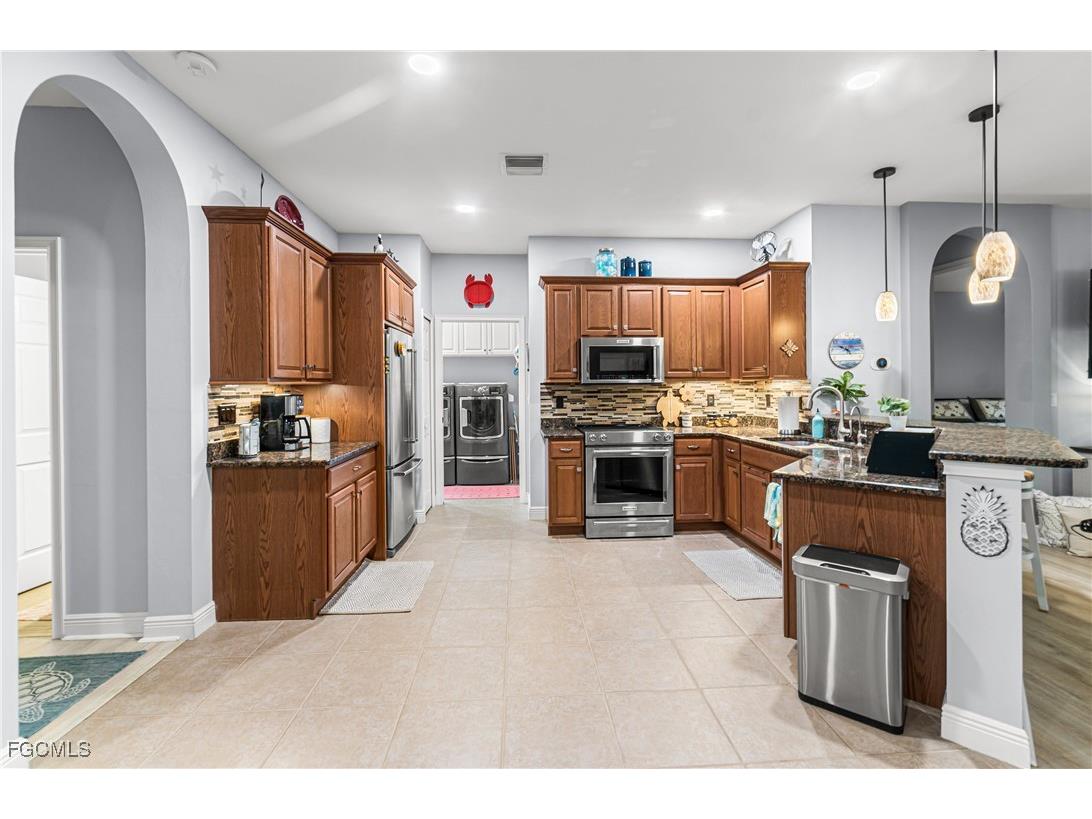 10695 Camarelle Circle Fort Myers FL 33913 2026001676 image15