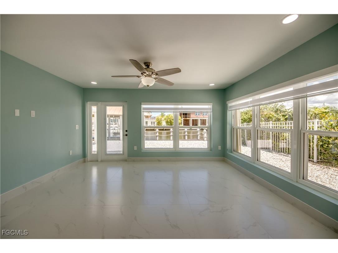 107 Albatross Street Fort Myers Beach FL 33931 2025011480 image17