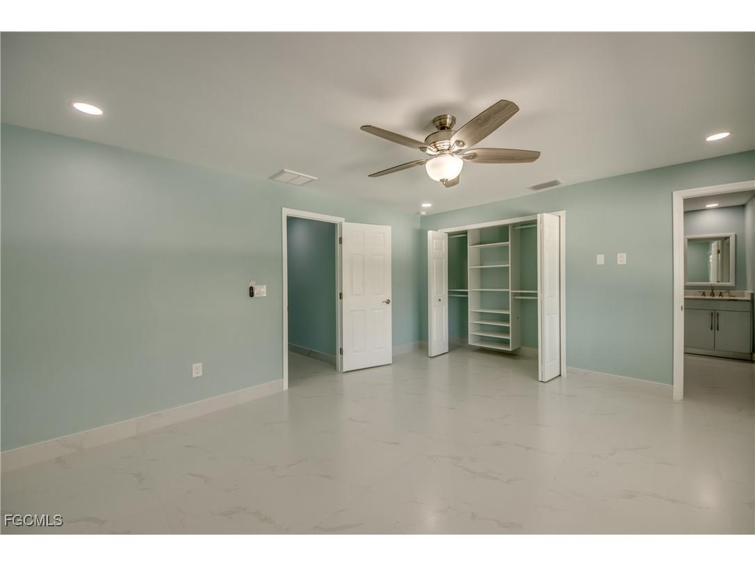 107 Albatross Street Fort Myers Beach FL 33931 2025011480 image21