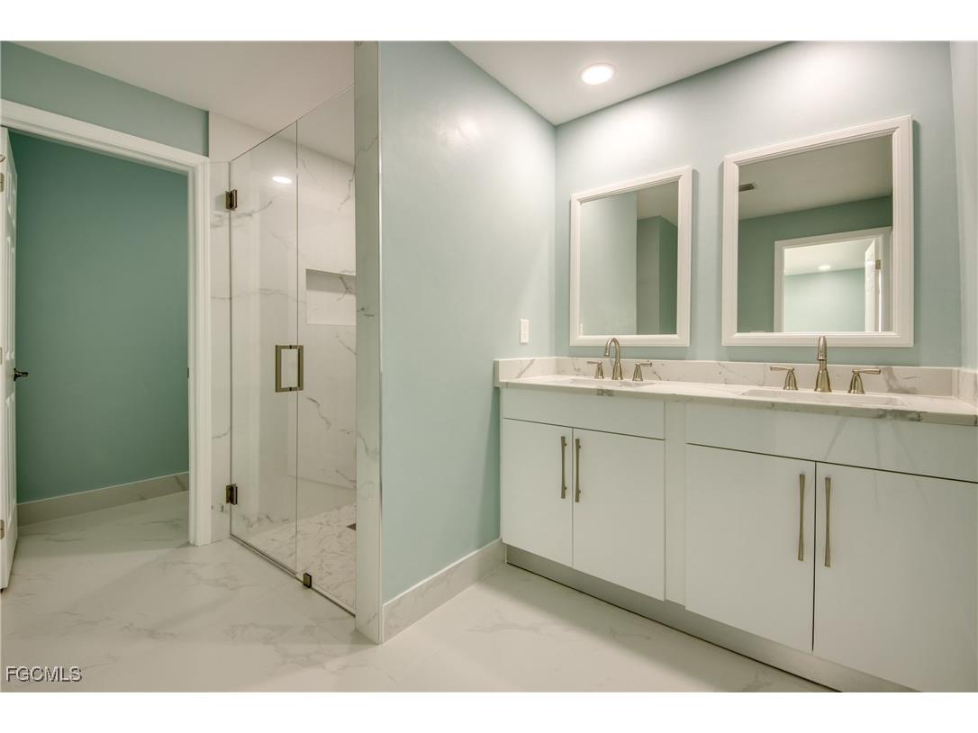 107 Albatross Street Fort Myers Beach FL 33931 2025011480 image22