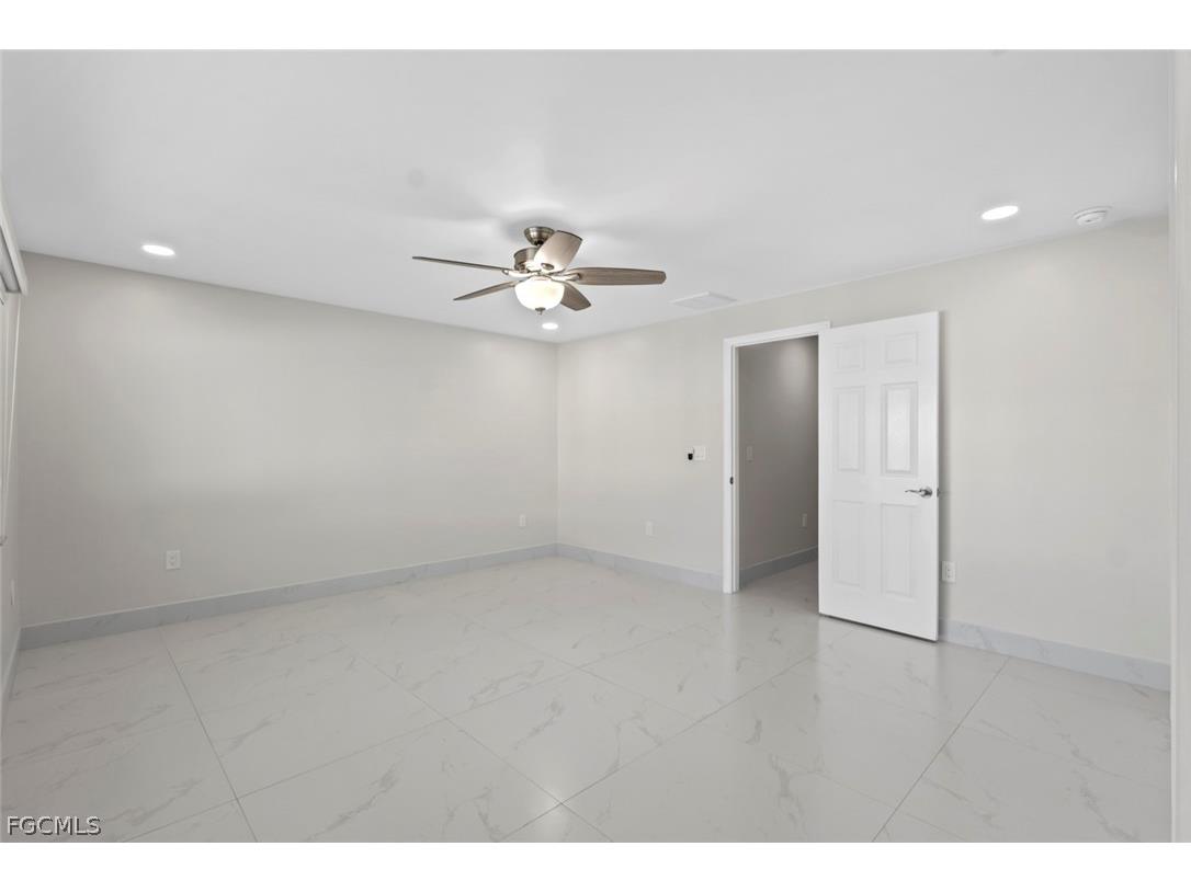 107 Albatross Street Fort Myers Beach FL 33931 2026013543 image15