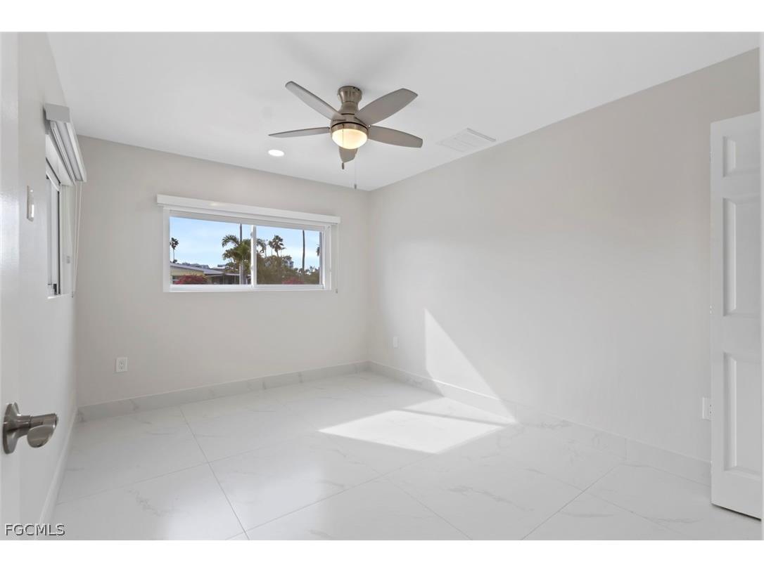 107 Albatross Street Fort Myers Beach FL 33931 2026013543 image19